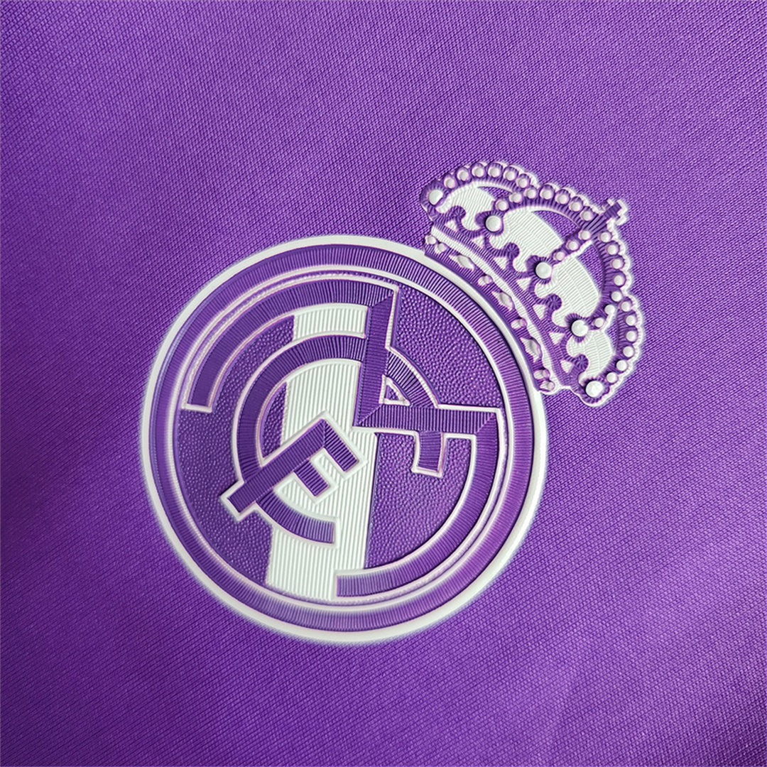 Maillot Cristiano Ronaldo CR7 Real Madrid Extérieur Manches Longues 2017 – vue 4