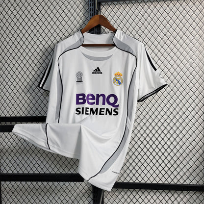 Real Madrid Maillot Domicile White 2006/07 – vue 5