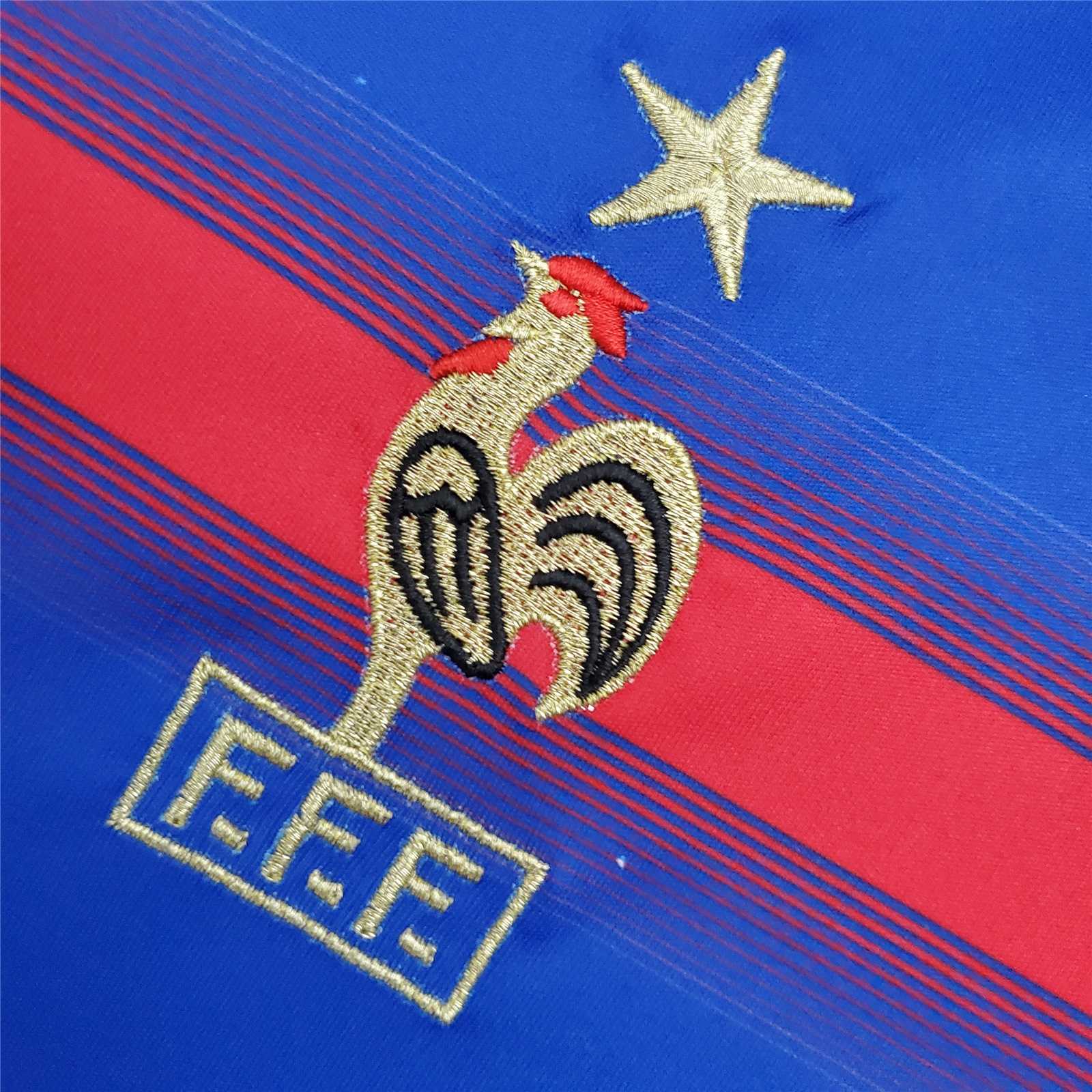France Maillot Domicile 2004 – vue 3