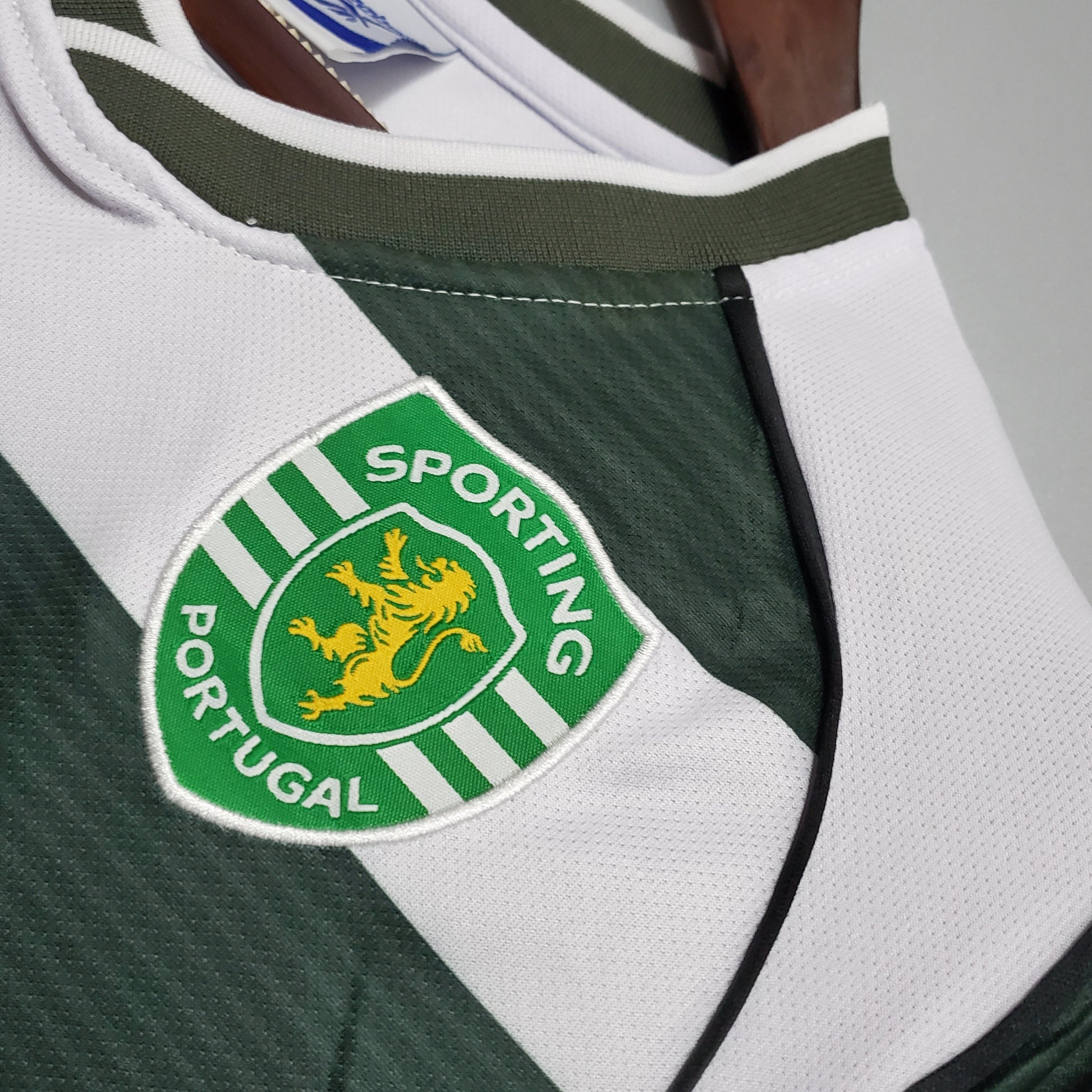 Sporting Lisbona Maillot Domicile 2001/02 – vue 5