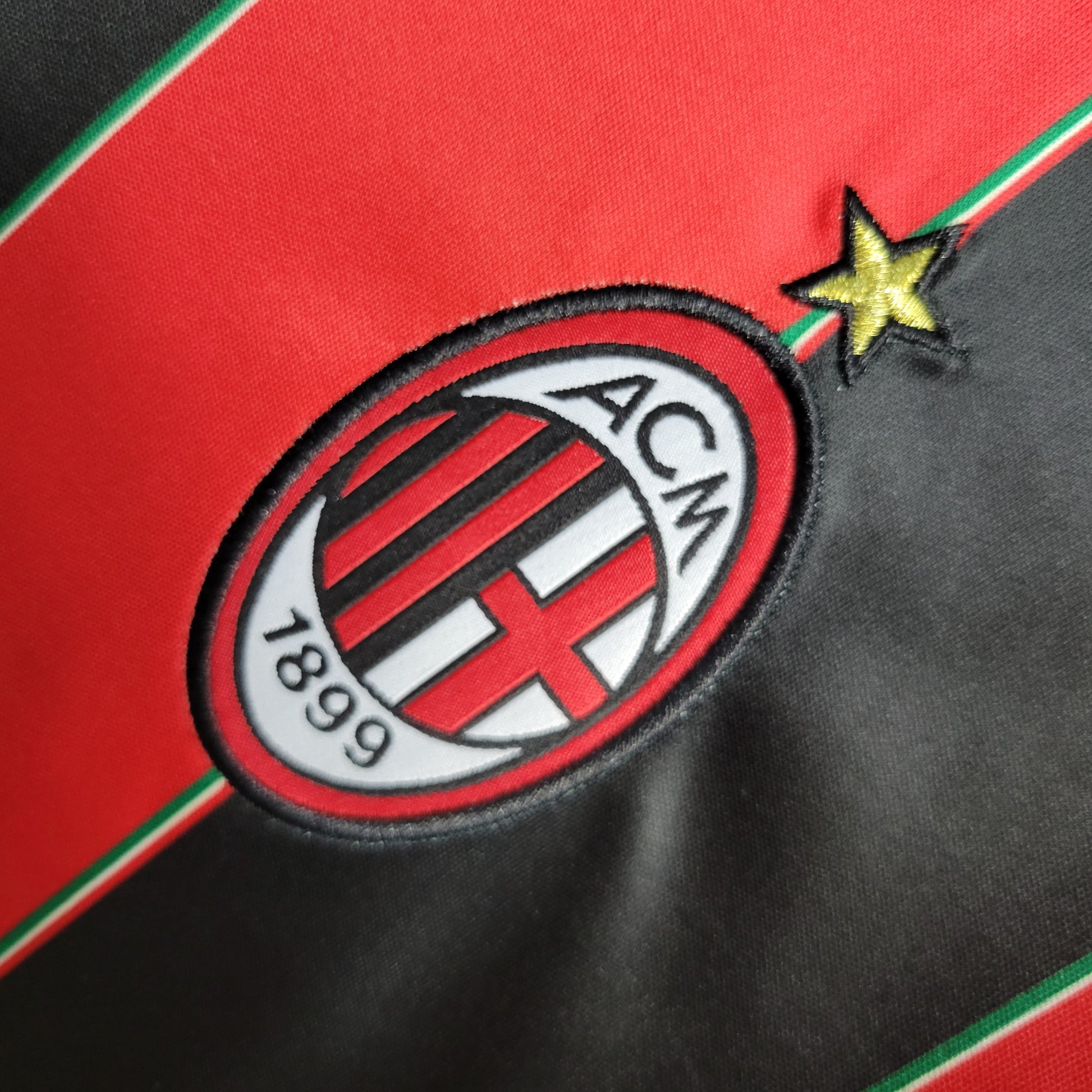 Milan Maillot Domicile 2012/13 – vue 3