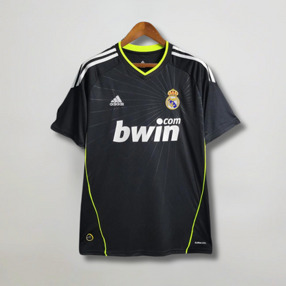 Maillot Kaká Real Madrid Extérieur 2010/11 – vue 3