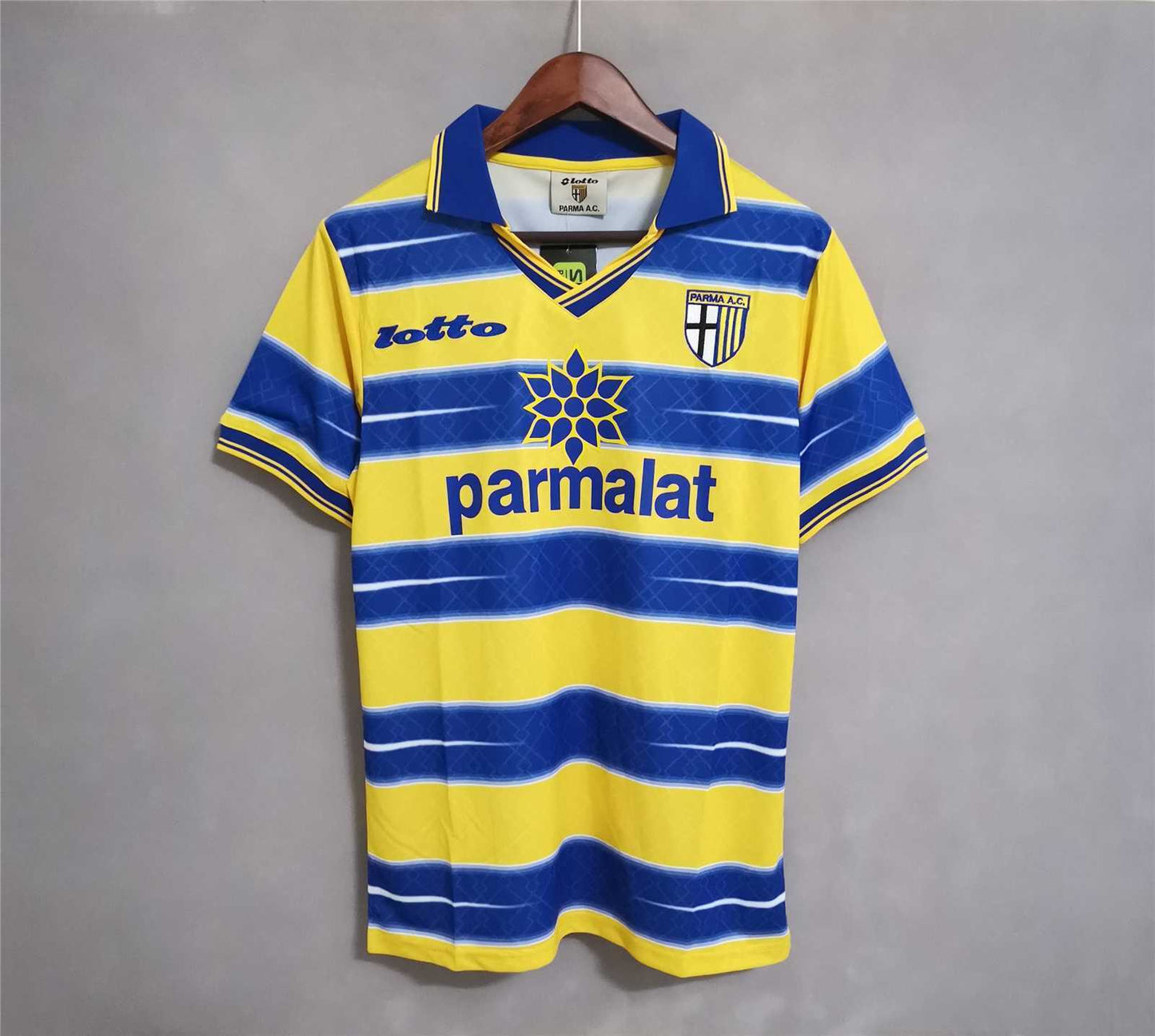Parma 2002 + Parma 1999 + Parma 1999 – vue 5