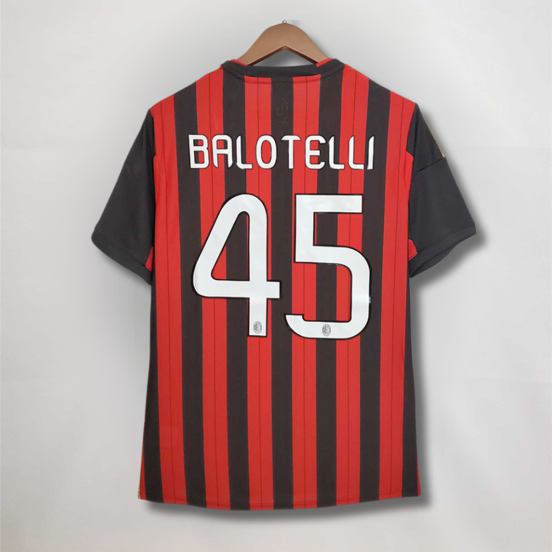 Milan Maillot Domicile 2013/14 – vue 3