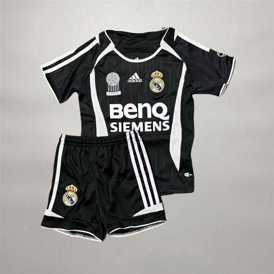Real Madrid Kit Third 2006/07 - ENFANT