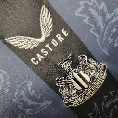Newcastle 2022 130th Anniversaire Edizione Limitata – vue 6
