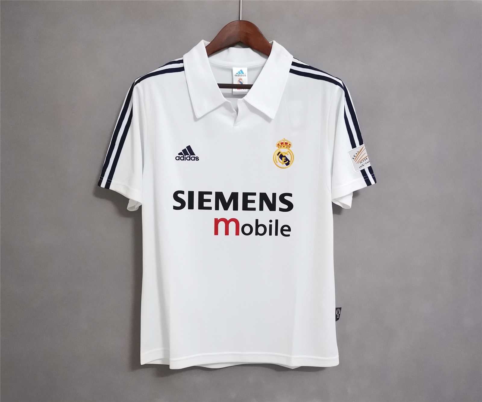 Real Madrid 2005 + Real Madrid 2002 + Real Madrid 1998 – vue 3